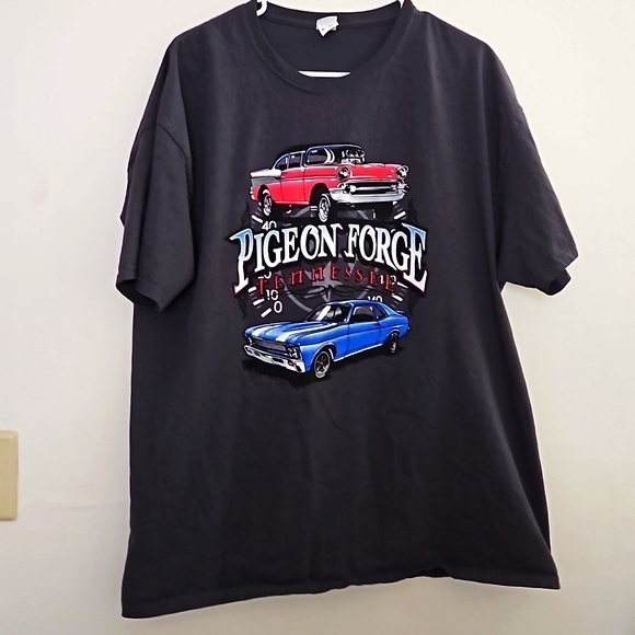 Xl Pigeon Forge Tshirt